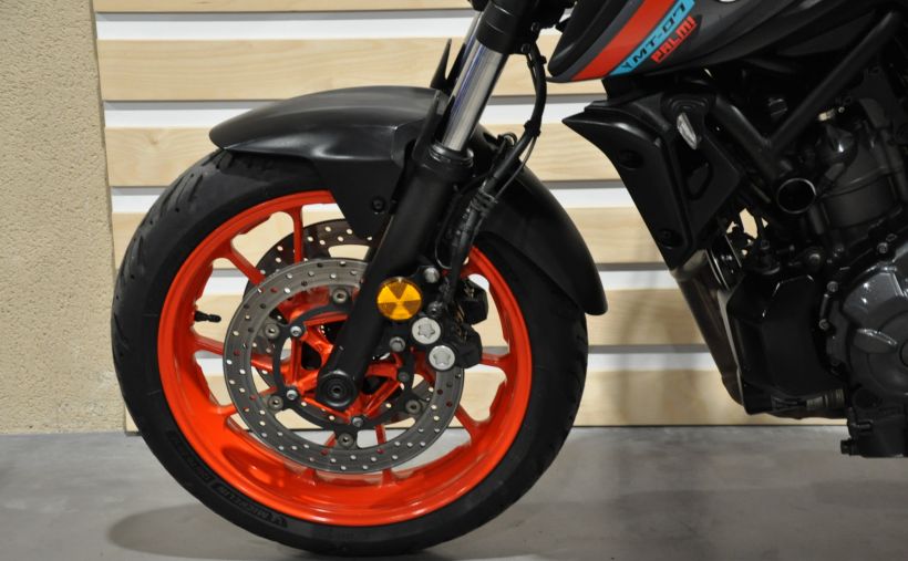 YAMAHA MT-07 (47.5CV) 12