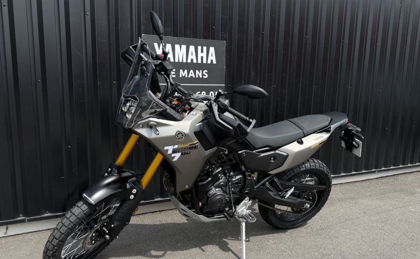 YAMAHA XTZ TENERE 700 4