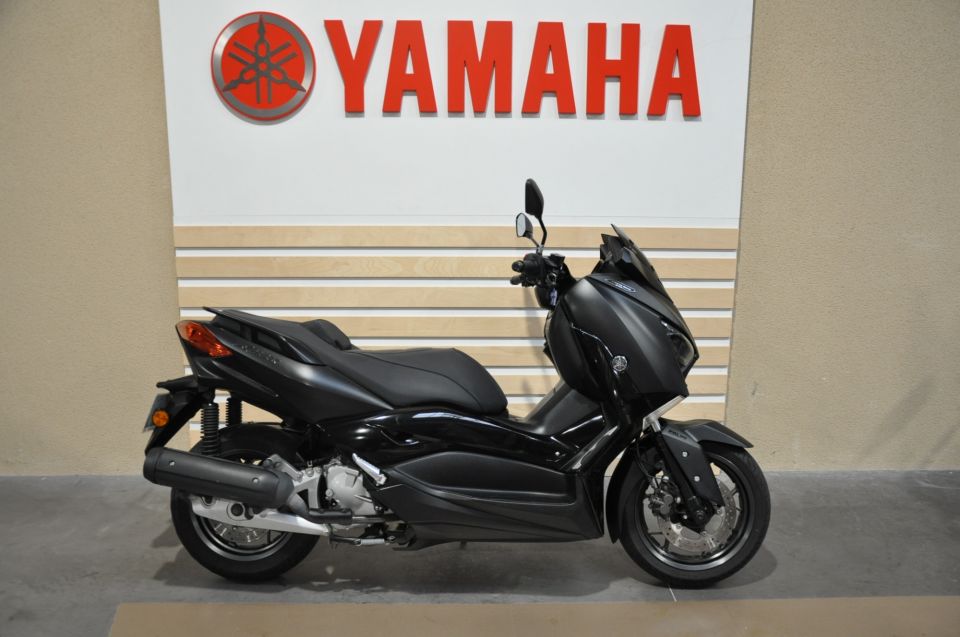 YAMAHA X-MAX 125 TECH MAX 0