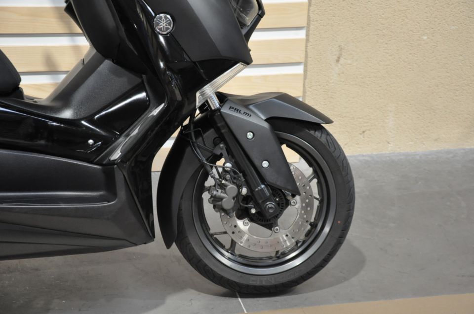 YAMAHA X-MAX 125 TECH MAX 1
