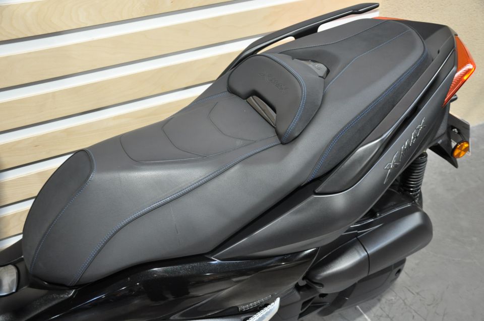YAMAHA X-MAX 125 TECH MAX 14