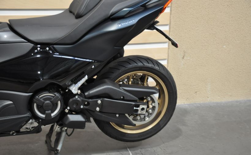 YAMAHA XP T-MAX 560 TECH MAX 7