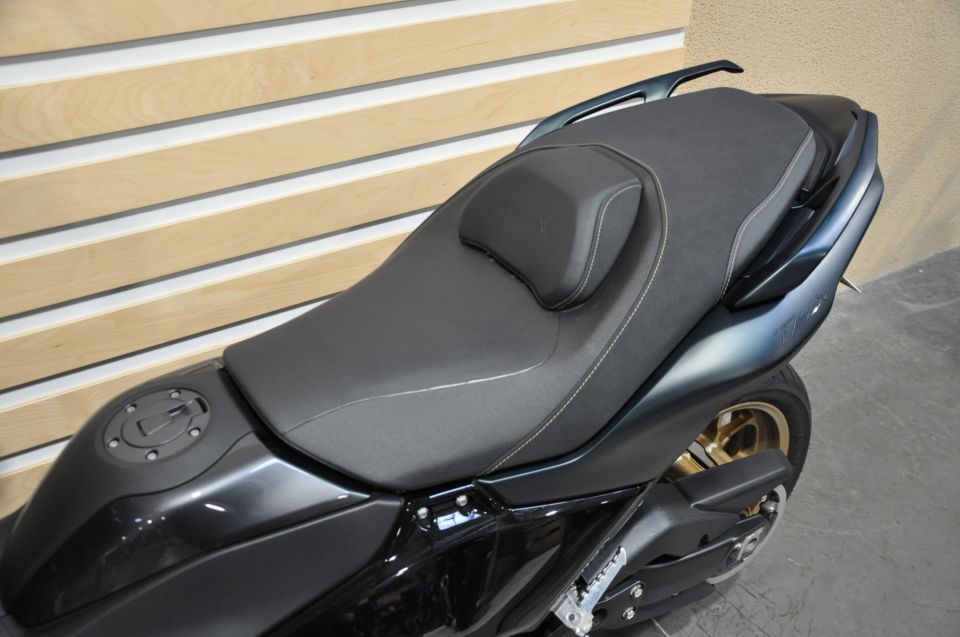 YAMAHA XP T-MAX 560 TECH MAX 13