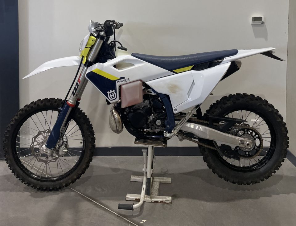 HUSQVARNA TE 300 0