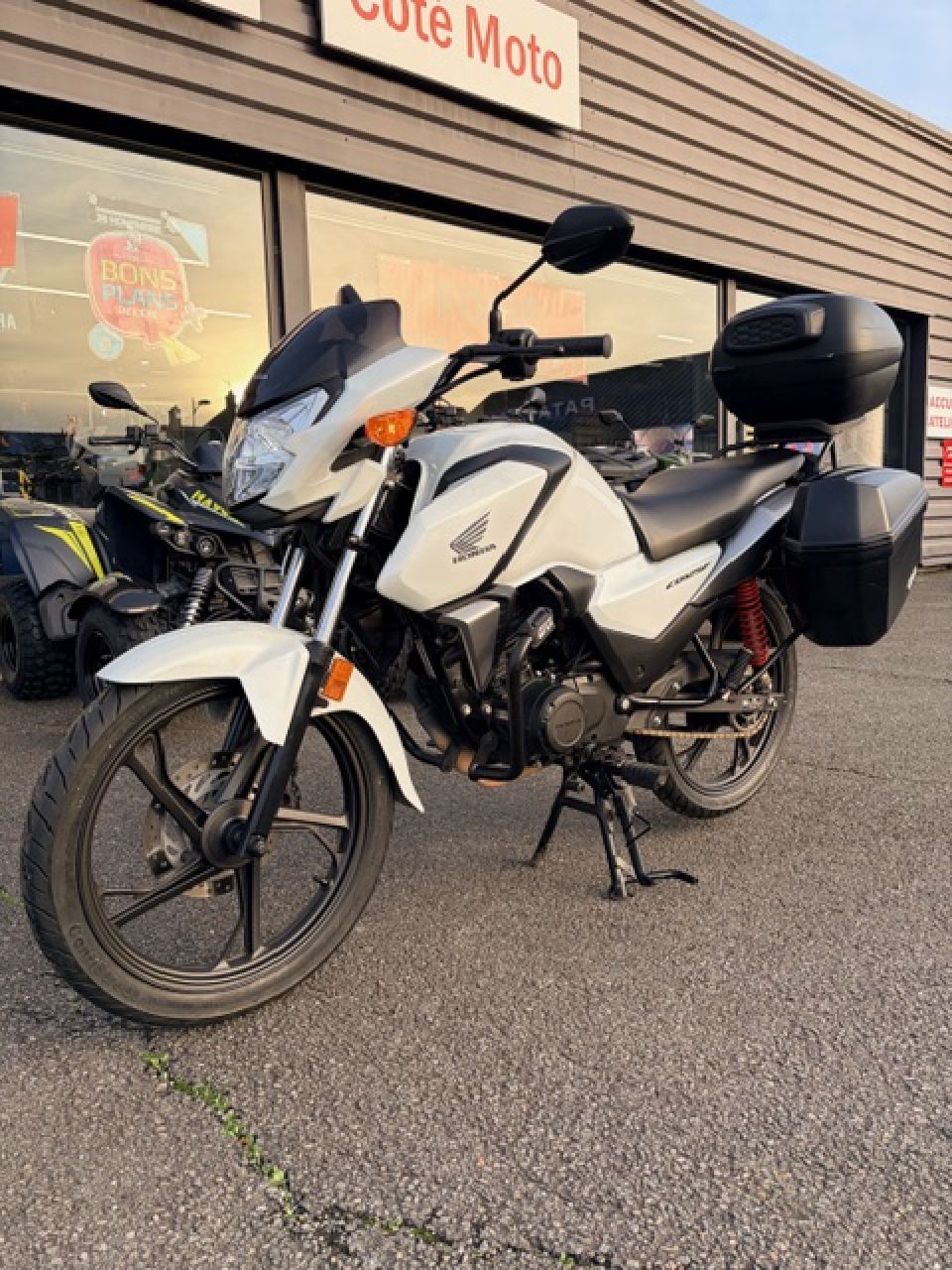 HONDA CBF 125 1