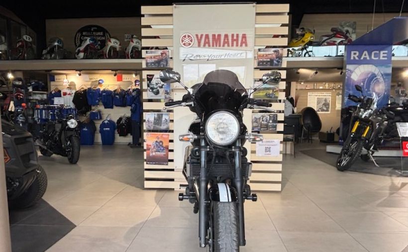 YAMAHA XJR 1300 OHLINS 112€/MOIS* GARANTIE 12 MOIS 2