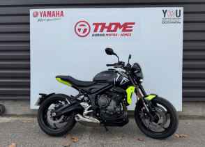 TRIUMPH TRIDENT 660 - 2023