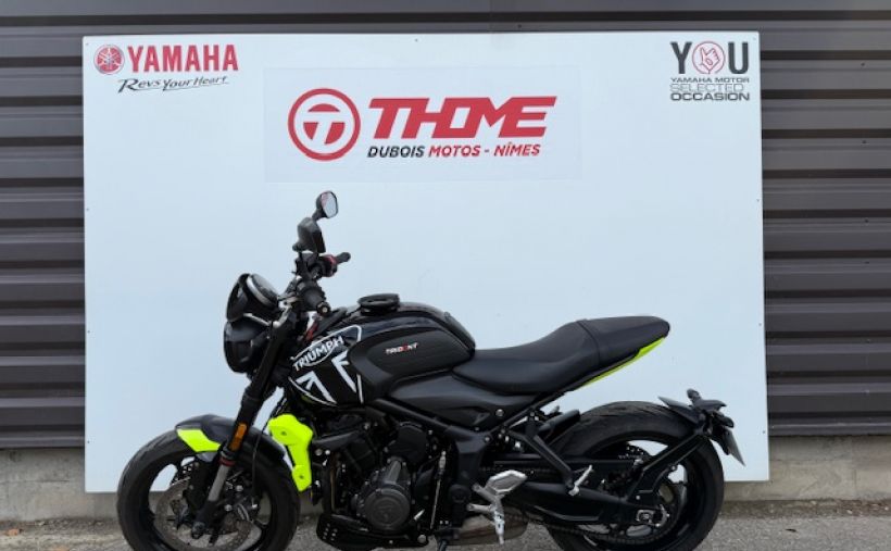 TRIUMPH TRIDENT 660 4