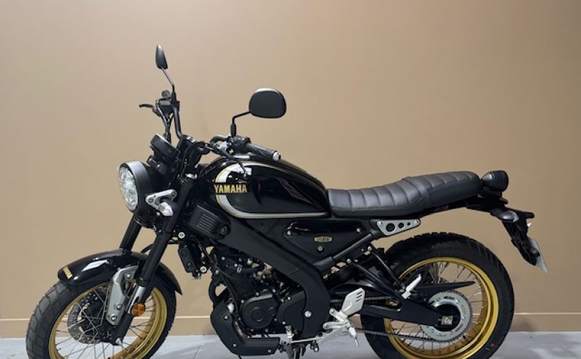 YAMAHA XSR 125 Legacy 0