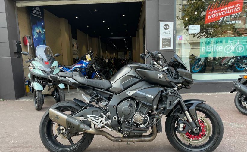 YAMAHA MT 10 0