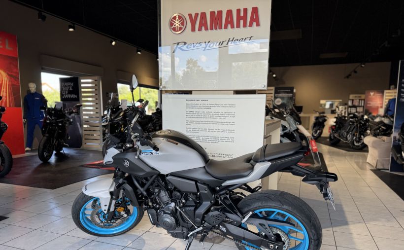YAMAHA MT-07 (47.5CV) 5