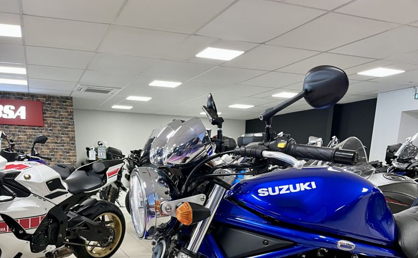 SUZUKI GSF 600 BANDIT 15