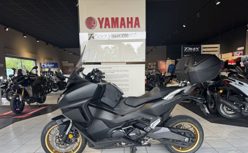 HONDA NSS FORZA 750 3