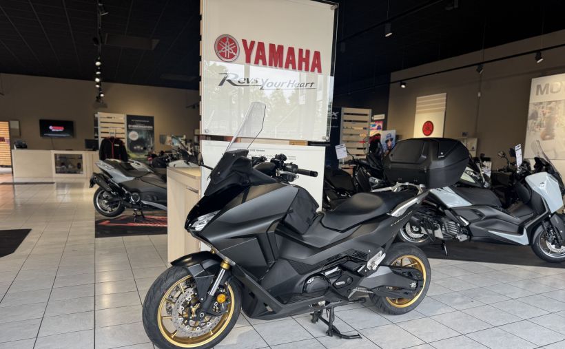 HONDA NSS FORZA 750 4