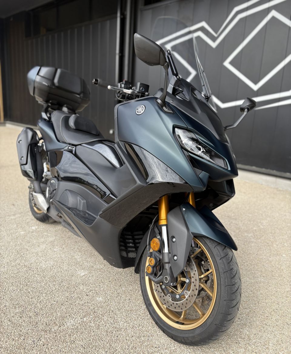 YAMAHA XP T-MAX 560 TECH MAX 2