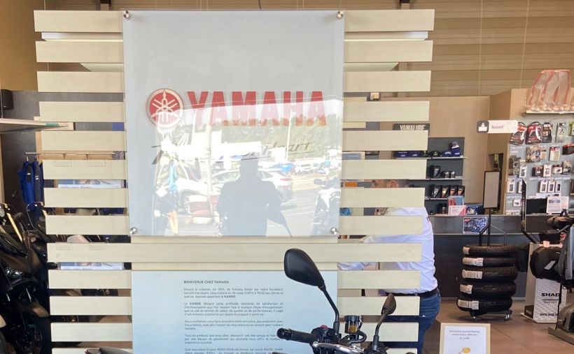 YAMAHA MT-09 0