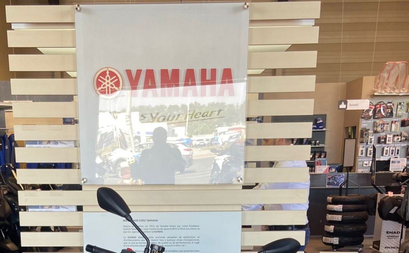 YAMAHA MT-09 7