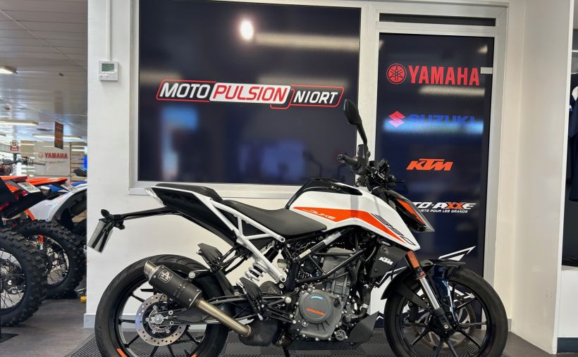 KTM 390 DUKE 1