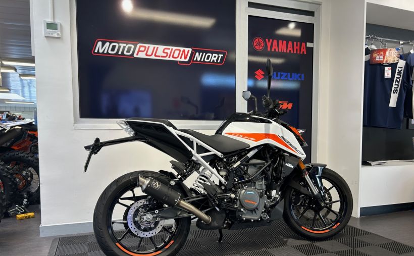 KTM 390 DUKE 2