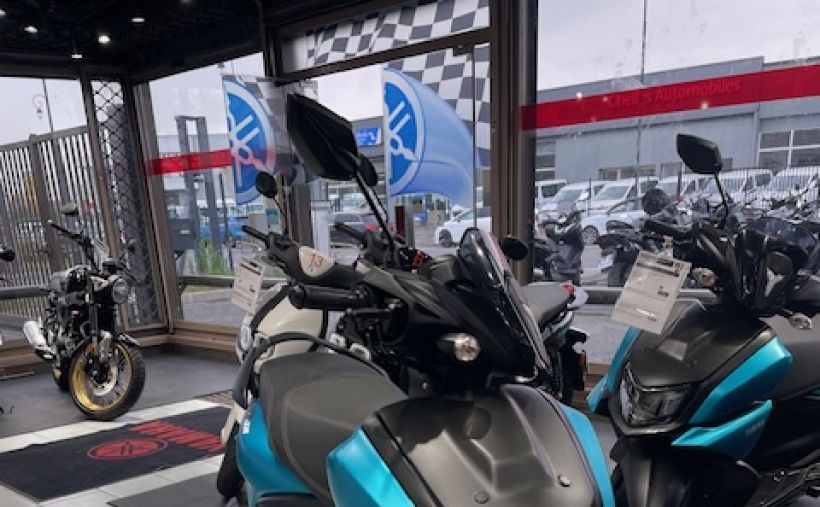 YAMAHA RayZR 125 2