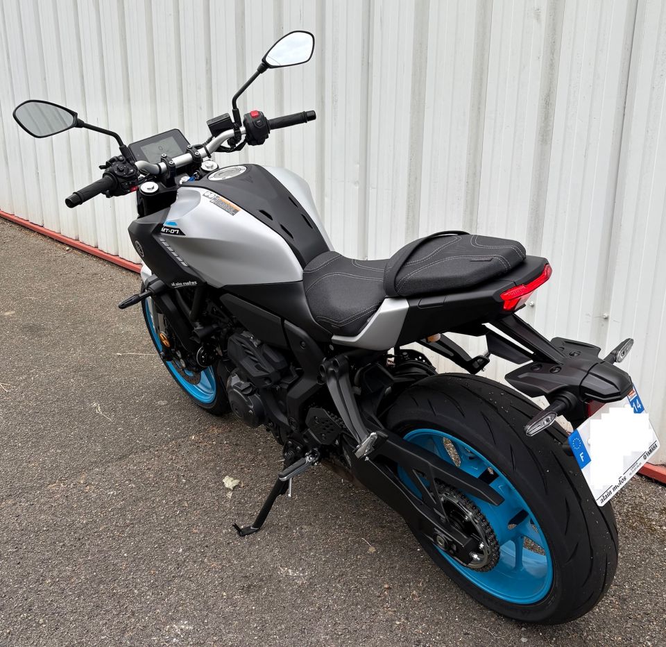 YAMAHA MT-07 Y-AMT 35