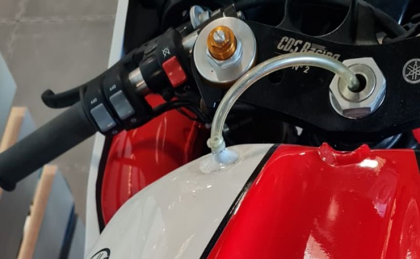 YAMAHA YZF 1000 R1 20