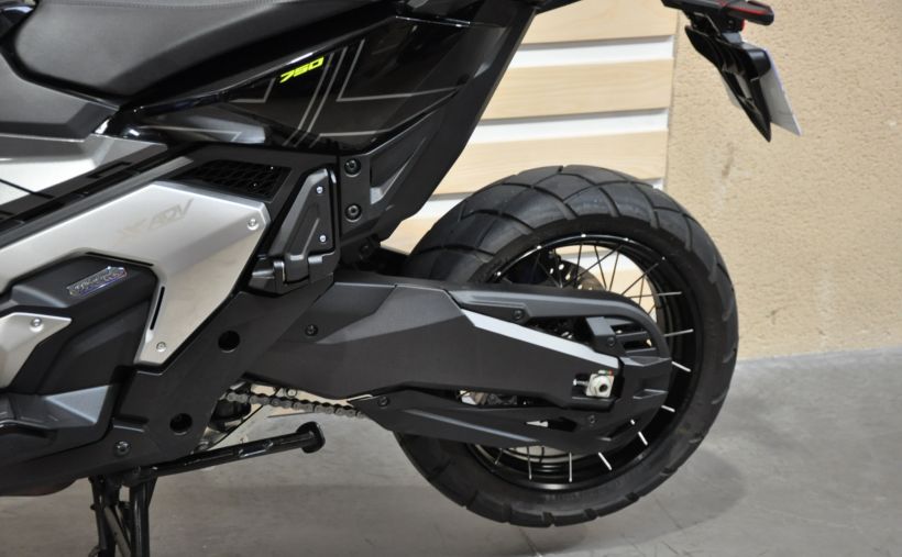 HONDA X-ADV 14