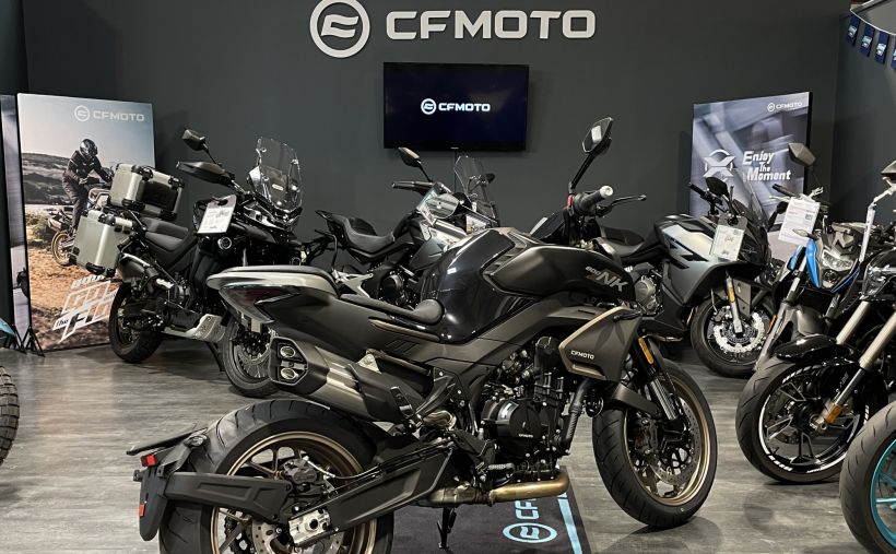 CF MOTO 800 NK Advance 4