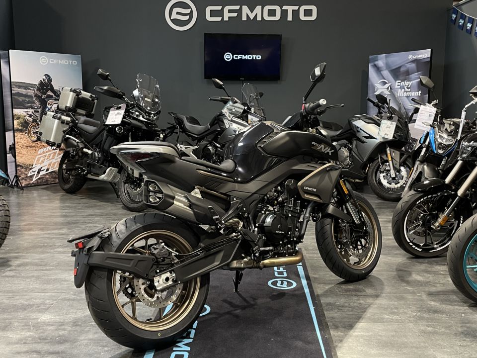 CF MOTO 800 NK Advance 20