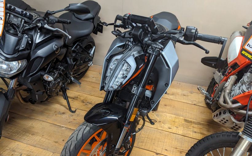 KTM 390 DUKE ABS 8