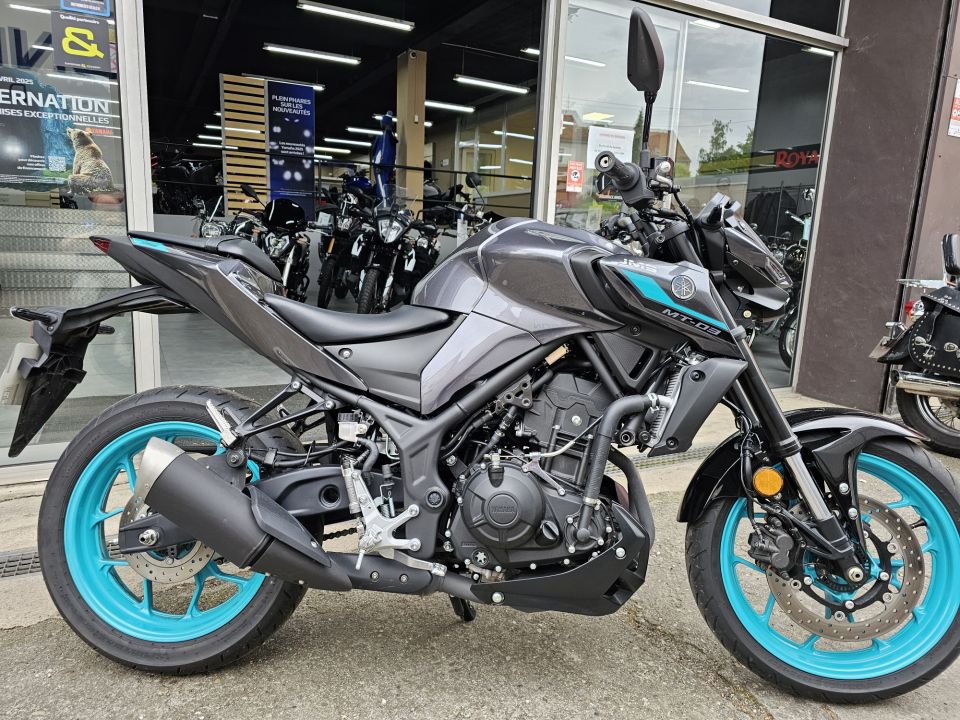 YAMAHA MT-03 0