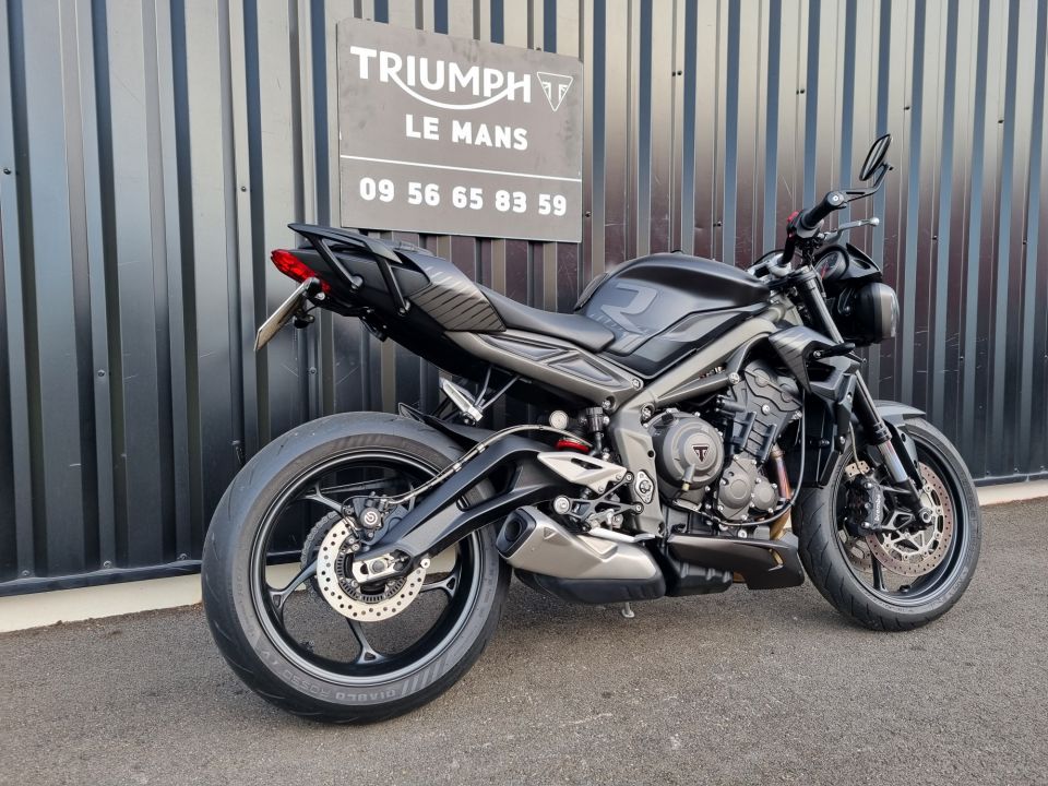 TRIUMPH STREET TRIPLE 765 R 10
