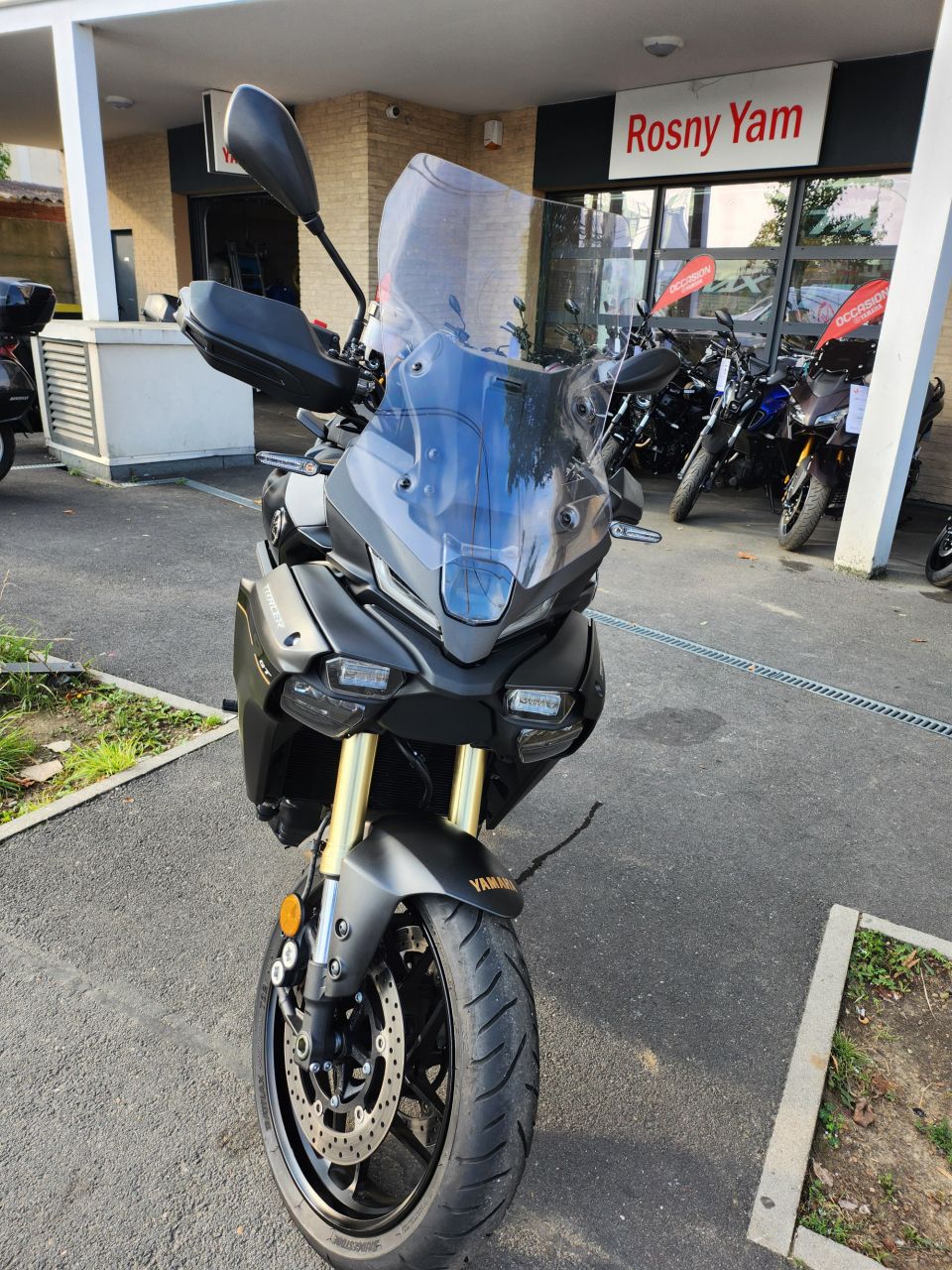 YAMAHA TRACER 9 GT 1