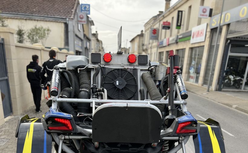 CAN-AM MAVERICK X3 6