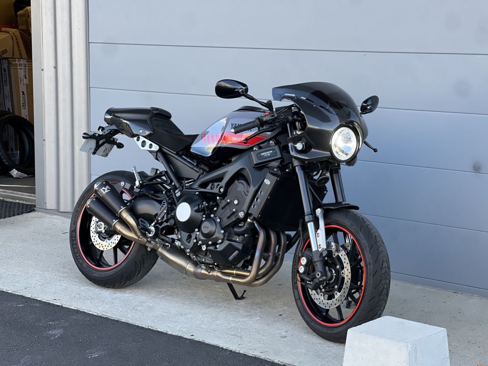 YAMAHA XSR 900 ABARTH 1