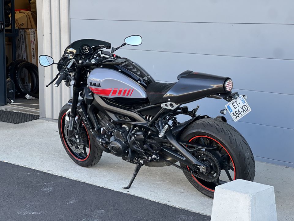 YAMAHA XSR 900 ABARTH 5