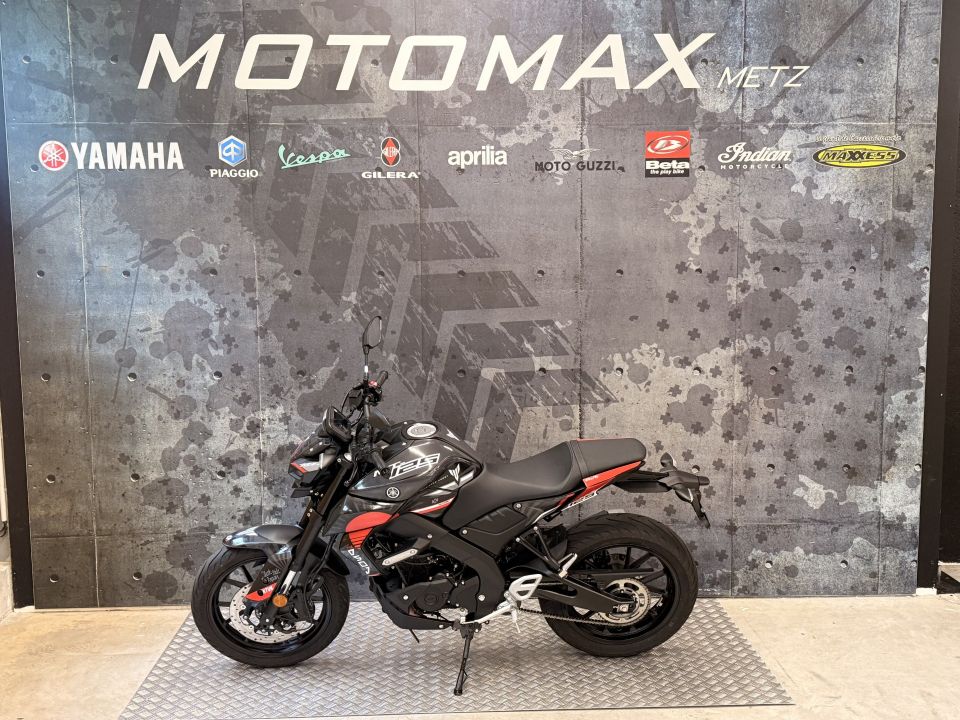 YAMAHA MT-125 ABS 36
