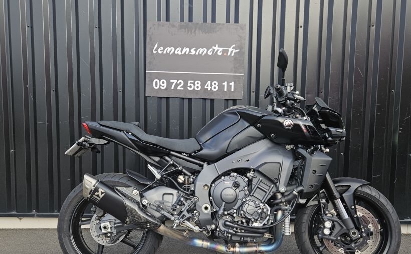 YAMAHA MT-10 0