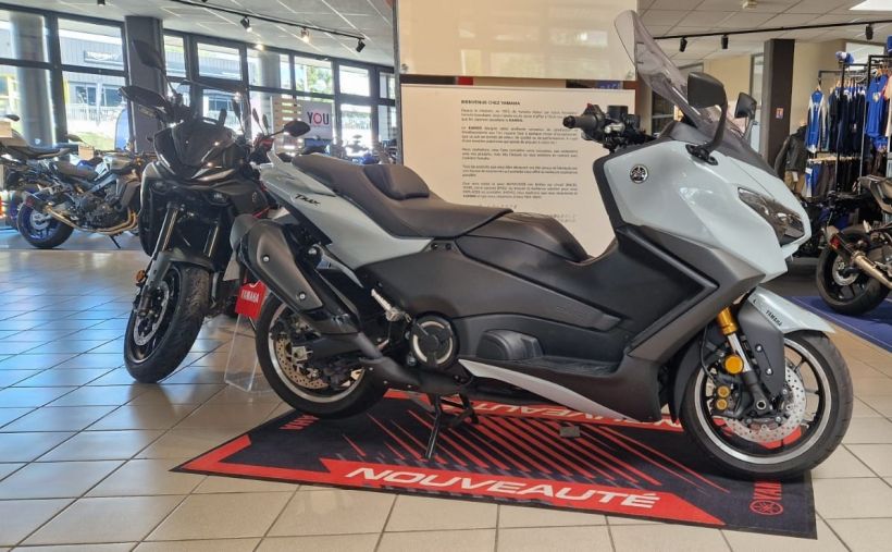 YAMAHA XP T-MAX 560 TECH MAX 0