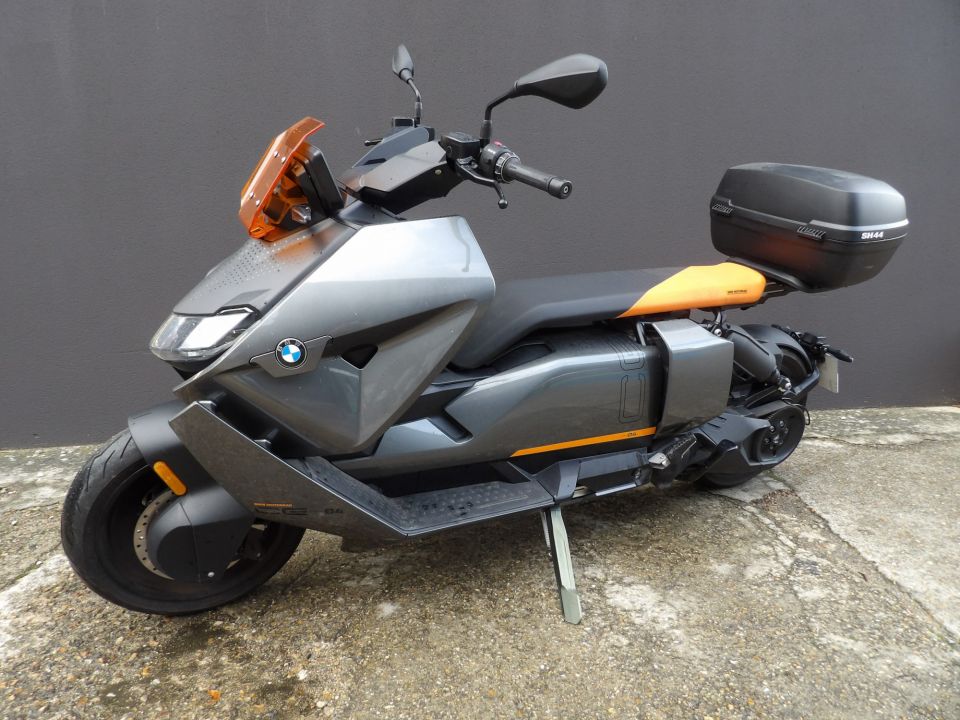 BMW CE 04 6