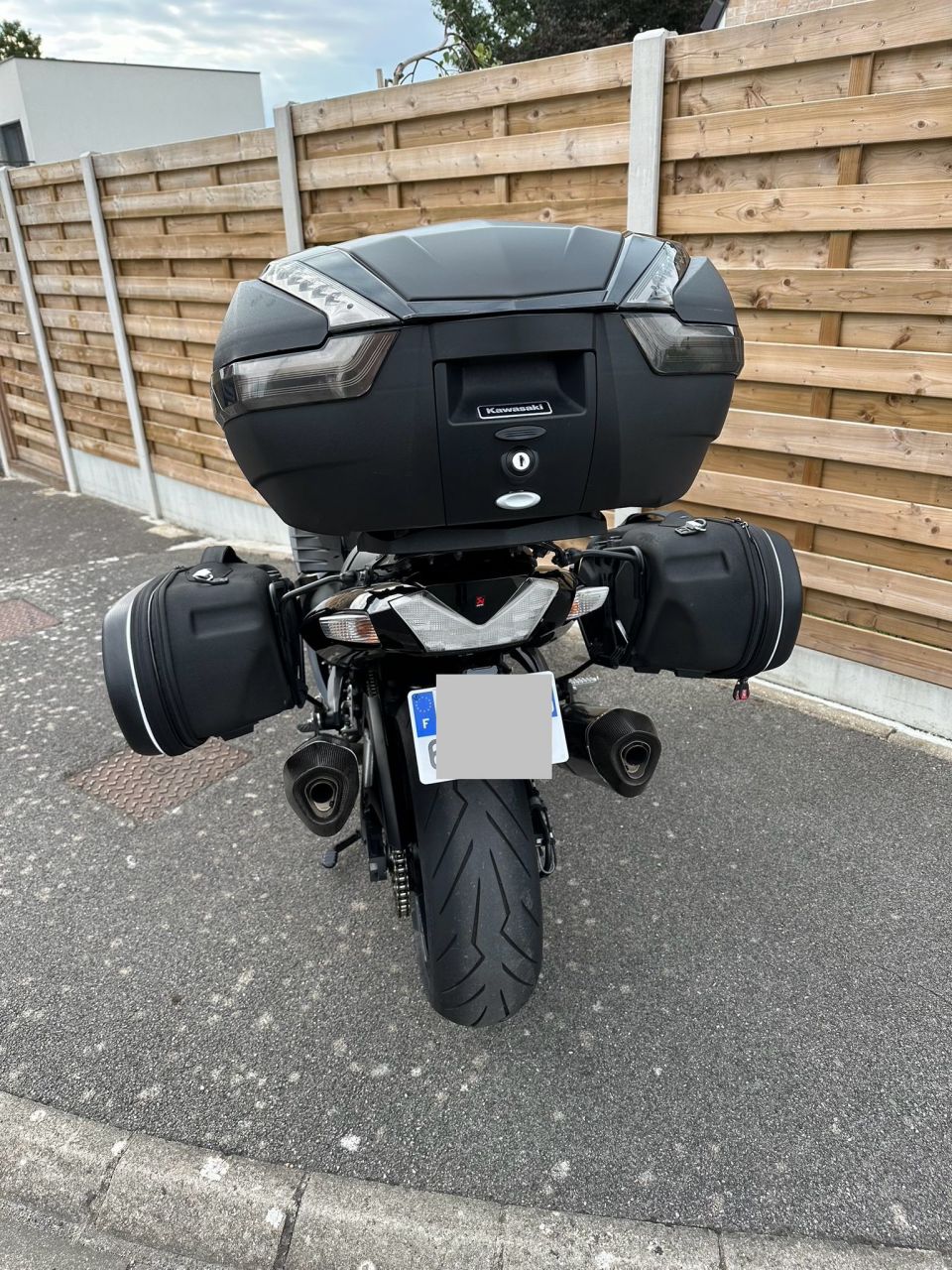 KAWASAKI A1 18