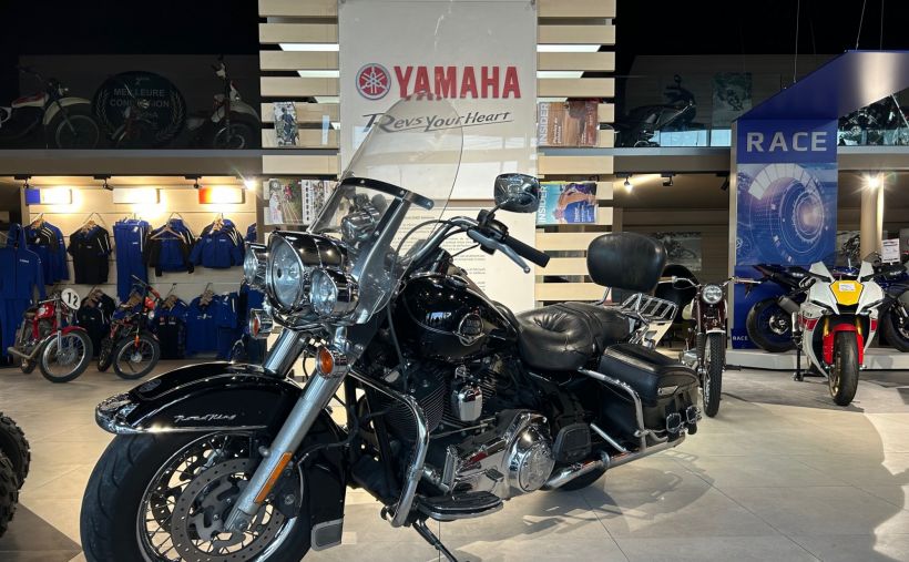 HARLEY-DAVIDSON PROMOTION ROAD KING CLASSIC 1584 133€/MOIS* GARANTIE 12 MOIS  +DE 3000€ D'EQUIPEMENT ! 3