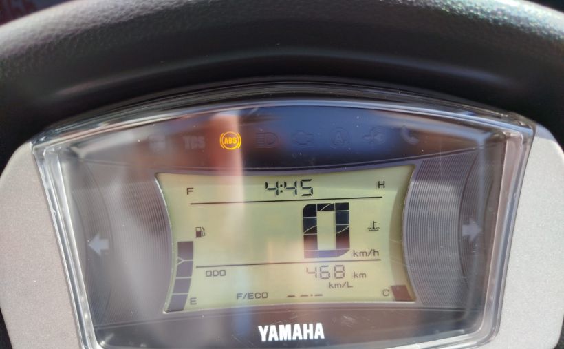 YAMAHA NMAX 125 10