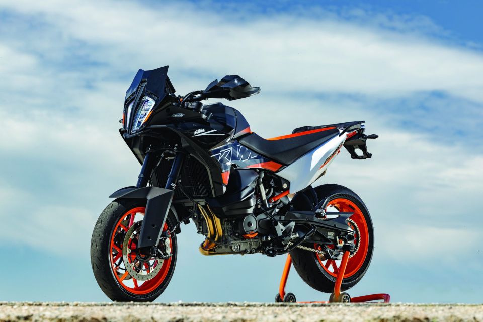KTM 890 SMT 28