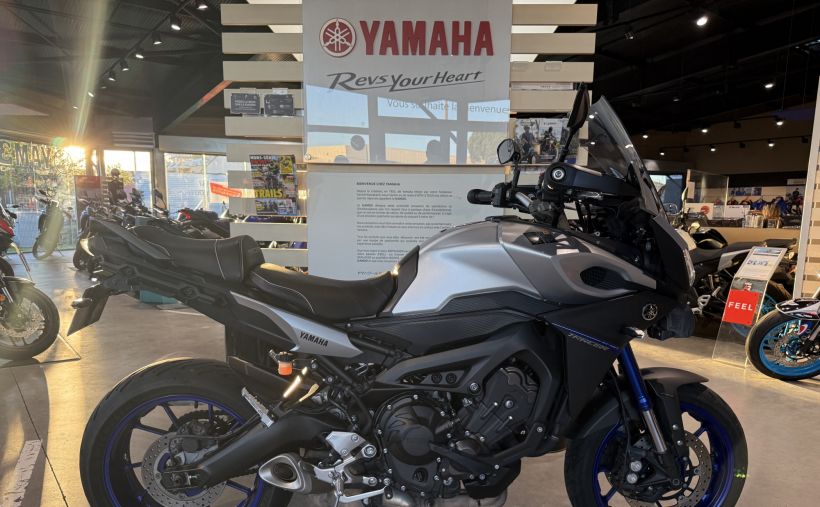 YAMAHA TRACER 900 2