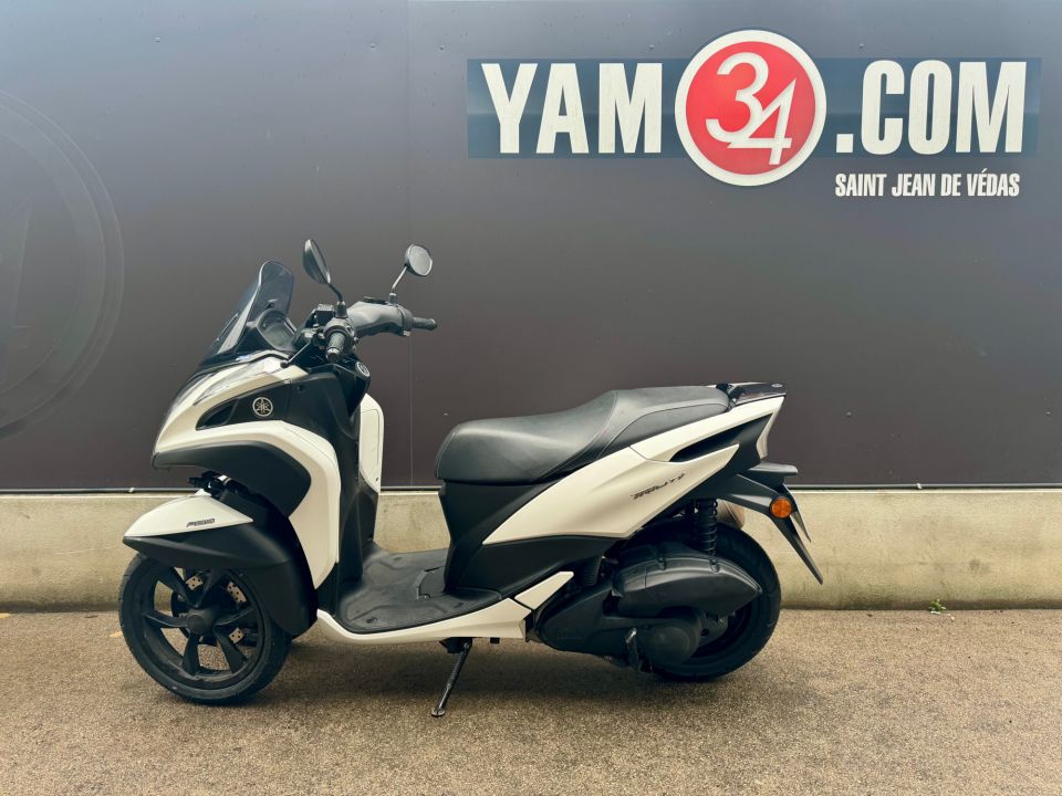 YAMAHA TRICITY 125 3