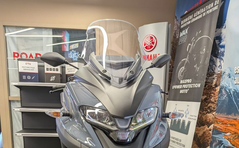YAMAHA TRICITY 300 2
