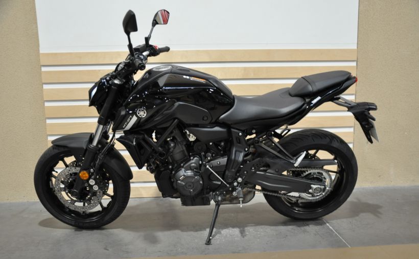 YAMAHA MT-07 PURE 35KW 4
