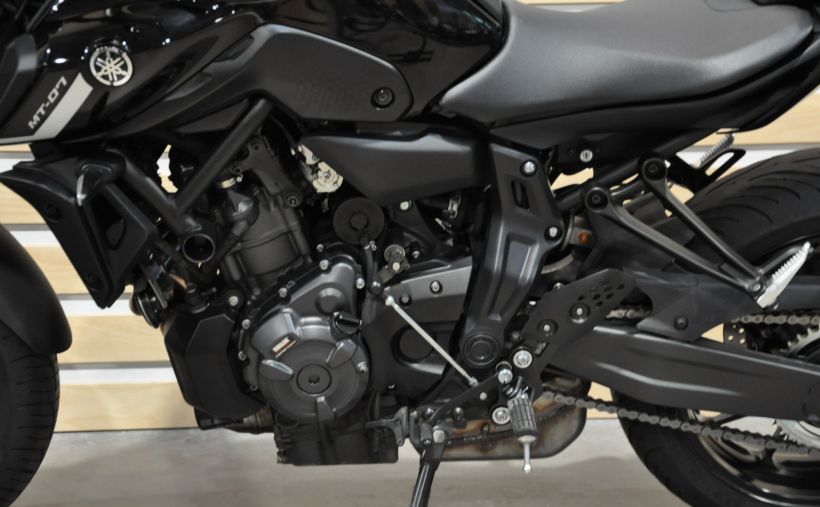 YAMAHA MT-07 PURE 35KW 5