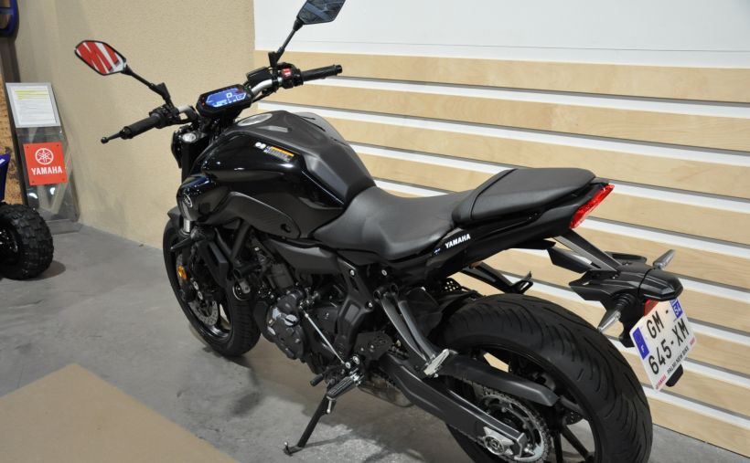 YAMAHA MT-07 PURE 35KW 10